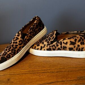 Steve Madden Leopard Print Slip-On Flats - Tan Black